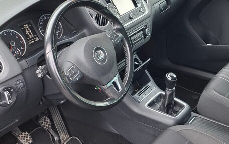 Volkswagen Tiguan I, 2015 год, 1 050 000 рублей, 4 фотография
