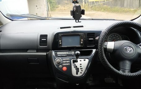 Toyota Wish II, 2003 год, 800 000 рублей, 7 фотография