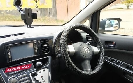 Toyota Wish II, 2003 год, 800 000 рублей, 8 фотография