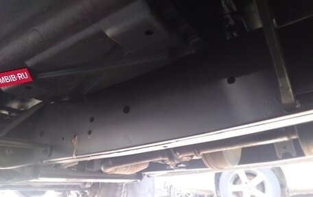 Land Rover Defender I, 2009 год, 2 750 000 рублей, 20 фотография
