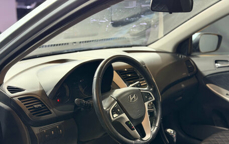 Hyundai Solaris II рестайлинг, 2011 год, 899 000 рублей, 7 фотография