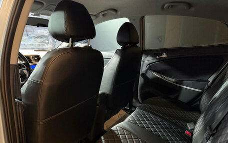 Hyundai Solaris II рестайлинг, 2011 год, 899 000 рублей, 15 фотография