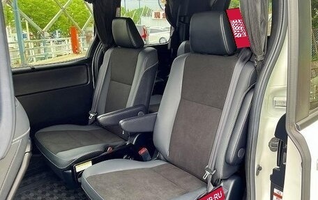 Toyota Noah III, 2021 год, 1 955 123 рублей, 14 фотография