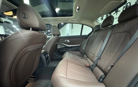 BMW 3 серия, 2023 год, 3 250 000 рублей, 14 фотография