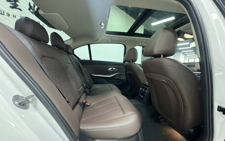 BMW 3 серия, 2023 год, 3 250 000 рублей, 13 фотография