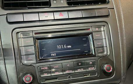 Volkswagen Polo VI (EU Market), 2015 год, 950 000 рублей, 12 фотография