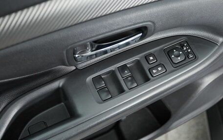 Mitsubishi Outlander III рестайлинг 3, 2012 год, 1 449 000 рублей, 10 фотография