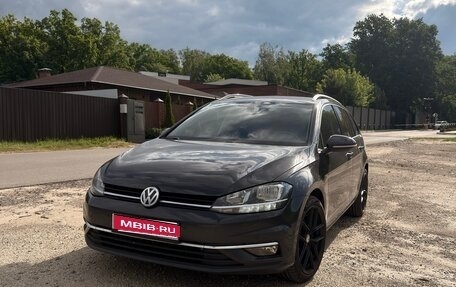Volkswagen Golf VII, 2018 год, 1 700 000 рублей, 1 фотография