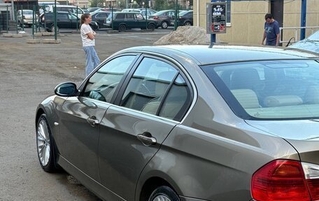 BMW 3 серия, 2006 год, 1 050 000 рублей, 5 фотография