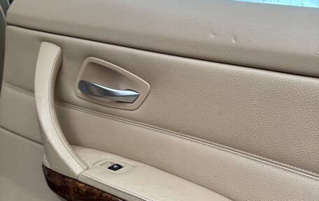 BMW 3 серия, 2006 год, 1 050 000 рублей, 32 фотография