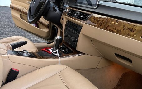 BMW 3 серия, 2006 год, 1 050 000 рублей, 27 фотография