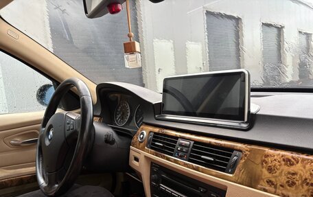 BMW 3 серия, 2006 год, 1 050 000 рублей, 28 фотография