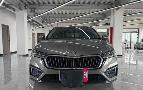 Skoda Octavia IV, 2023 год, 1 740 007 рублей, 2 фотография