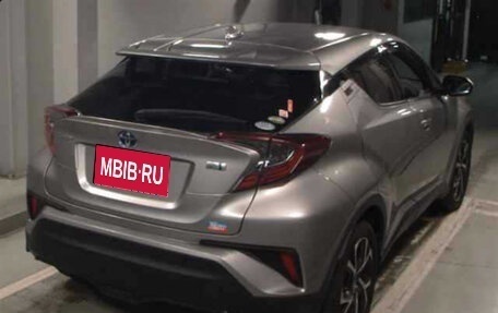 Toyota C-HR I рестайлинг, 2018 год, 1 442 000 рублей, 5 фотография
