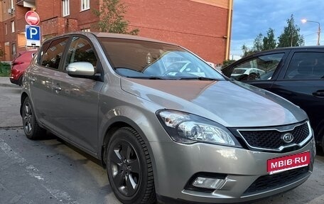 KIA cee'd I рестайлинг, 2011 год, 680 000 рублей, 1 фотография