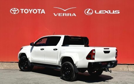 Toyota Hilux VIII, 2020 год, 4 650 000 рублей, 3 фотография