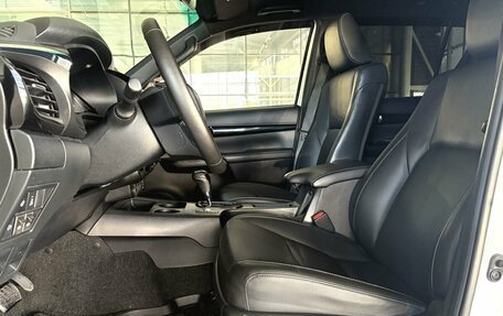Toyota Hilux VIII, 2020 год, 4 650 000 рублей, 18 фотография
