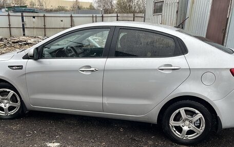 KIA Rio III рестайлинг, 2015 год, 850 000 рублей, 3 фотография