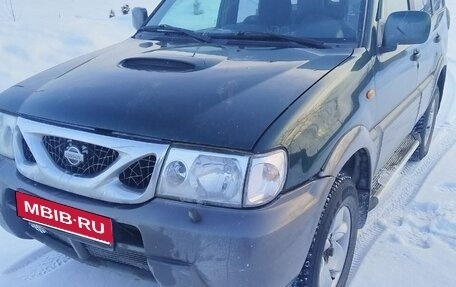Nissan Terrano II рестайлинг, 2003 год, 799 000 рублей, 3 фотография