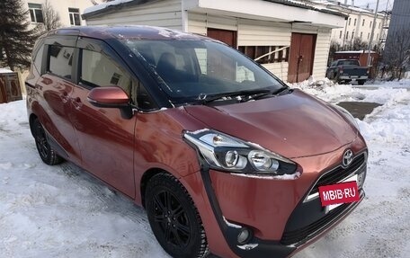 Toyota Sienta II, 2015 год, 1 400 000 рублей, 2 фотография