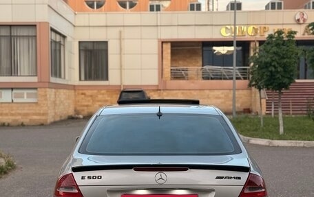 Mercedes-Benz E-Класс, 2003 год, 1 150 000 рублей, 3 фотография