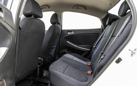 Hyundai Solaris II рестайлинг, 2015 год, 868 000 рублей, 32 фотография