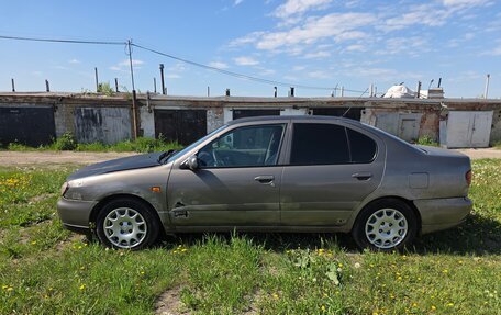 Nissan Primera II рестайлинг, 2000 год, 110 000 рублей, 2 фотография