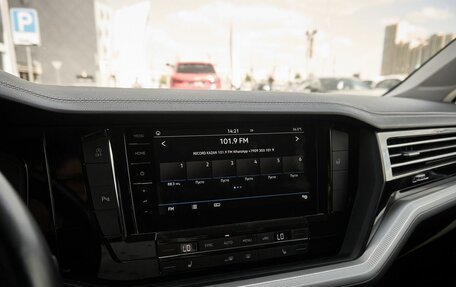Volkswagen Touareg III, 2019 год, 4 500 000 рублей, 10 фотография