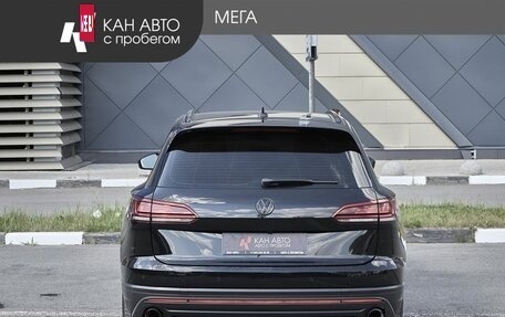 Volkswagen Touareg III, 2019 год, 4 500 000 рублей, 4 фотография