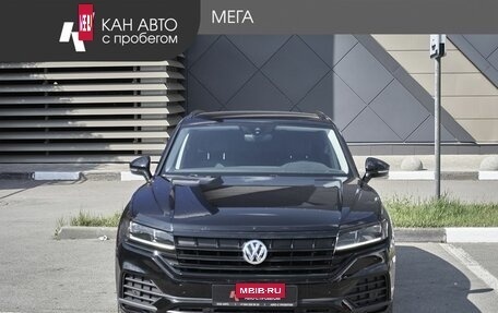 Volkswagen Touareg III, 2019 год, 4 500 000 рублей, 3 фотография