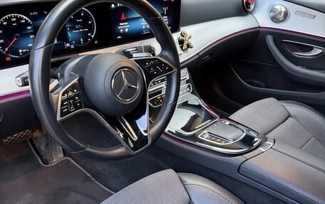 Mercedes-Benz E-Класс, 2020 год, 4 900 000 рублей, 6 фотография