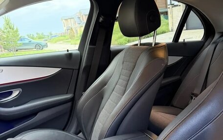 Mercedes-Benz E-Класс, 2020 год, 4 900 000 рублей, 9 фотография