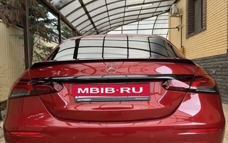 Mercedes-Benz E-Класс, 2020 год, 4 900 000 рублей, 4 фотография