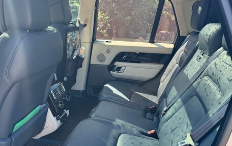 Land Rover Range Rover IV рестайлинг, 2019 год, 8 800 000 рублей, 12 фотография