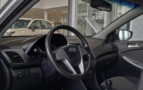 Hyundai Solaris II рестайлинг, 2014 год, 742 000 рублей, 13 фотография