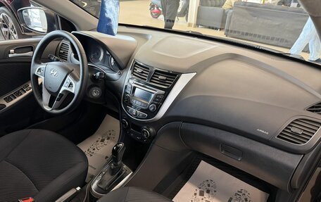 Hyundai Solaris II рестайлинг, 2015 год, 1 199 999 рублей, 13 фотография