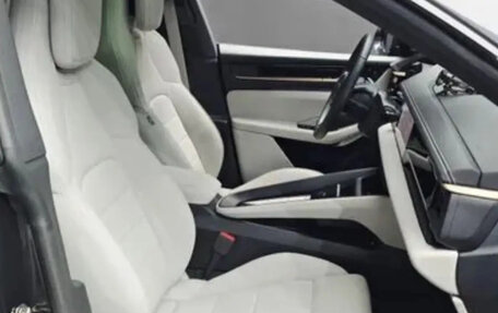 Porsche Macan, 2025 год, 11 000 000 рублей, 10 фотография