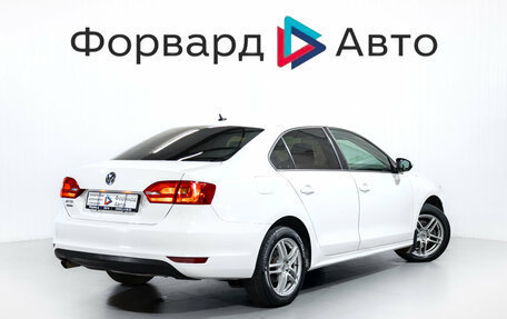 Volkswagen Jetta VI, 2012 год, 810 000 рублей, 7 фотография