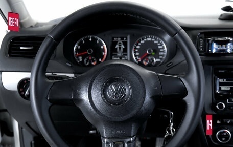 Volkswagen Jetta VI, 2012 год, 810 000 рублей, 14 фотография