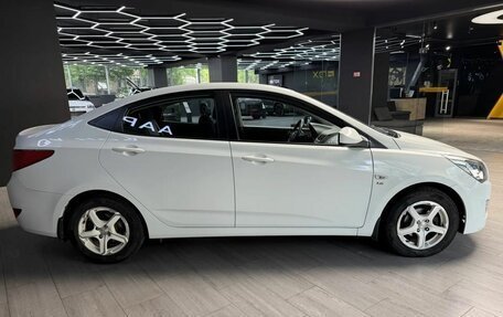 Hyundai Solaris II рестайлинг, 2015 год, 1 039 000 рублей, 7 фотография