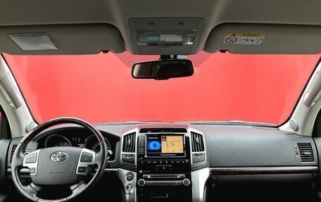 Toyota Land Cruiser 200, 2013 год, 3 990 000 рублей, 13 фотография