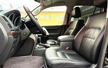 Toyota Land Cruiser 200, 2013 год, 3 990 000 рублей, 16 фотография