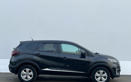 Renault Kaptur I рестайлинг, 2017 год, 1 120 000 рублей, 4 фотография
