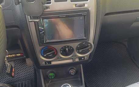 Hyundai Getz I рестайлинг, 2004 год, 400 000 рублей, 11 фотография