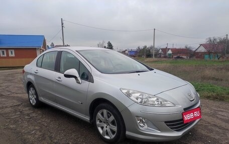 Peugeot 408 I рестайлинг, 2016 год, 650 000 рублей, 3 фотография