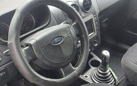 Ford Fusion I, 2005 год, 360 000 рублей, 6 фотография