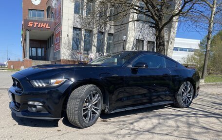 Ford Mustang VI рестайлинг, 2017 год, 2 700 000 рублей, 2 фотография