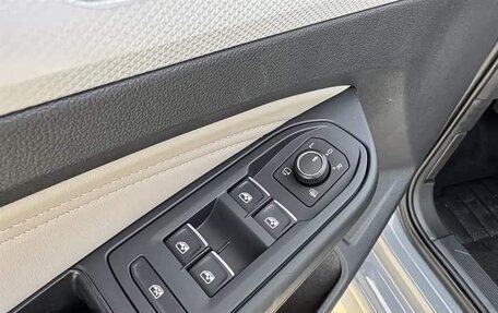 Volkswagen Golf VIII, 2022 год, 1 843 000 рублей, 16 фотография