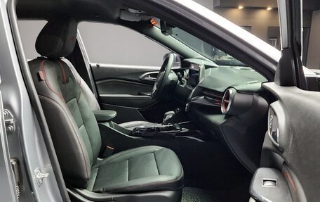 Chevrolet Trax, 2023 год, 1 740 009 рублей, 11 фотография