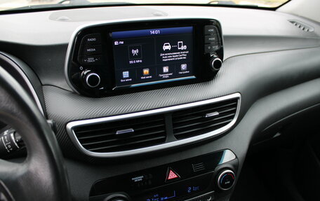 Hyundai Tucson III, 2019 год, 2 349 000 рублей, 20 фотография